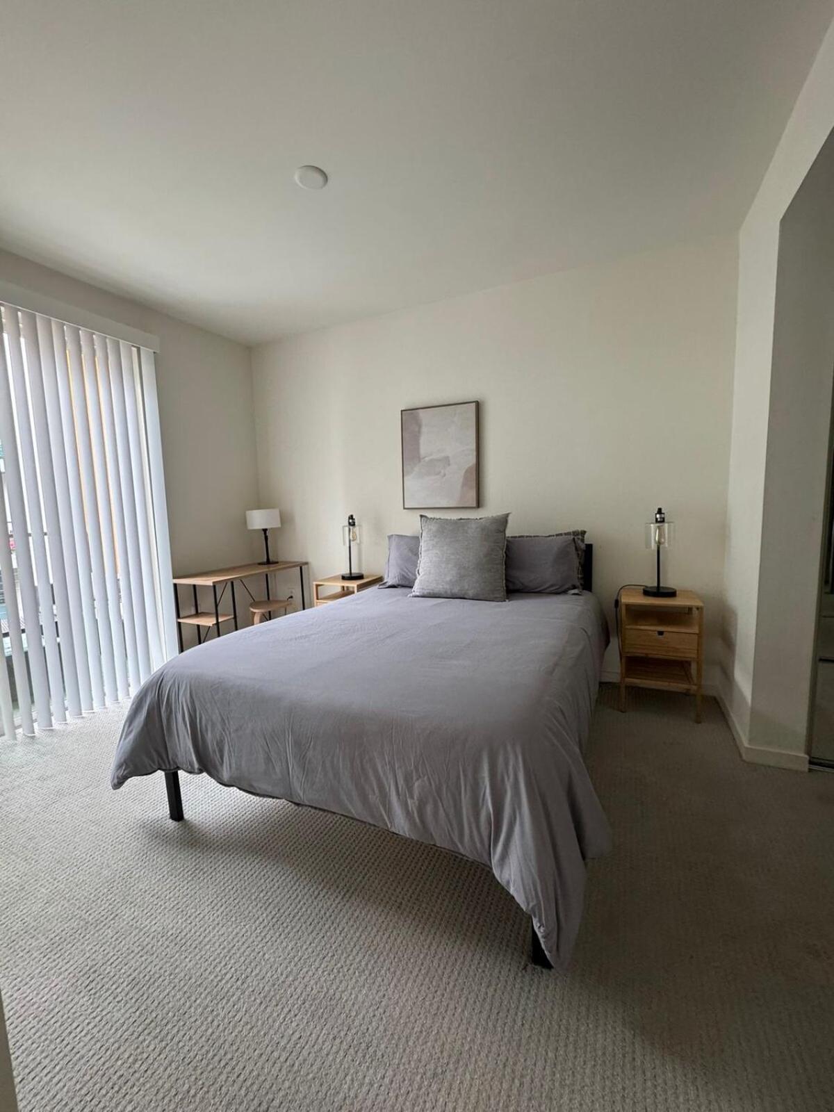 Apartment Family Friendly 3Br Home With Outdoor Space In Santa Monica! Los Angeles
